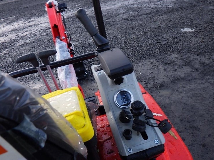 2025-tpm-tpm-16-hydraulic-excavator-image-21