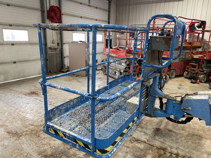 2014-genie-s40-image-11