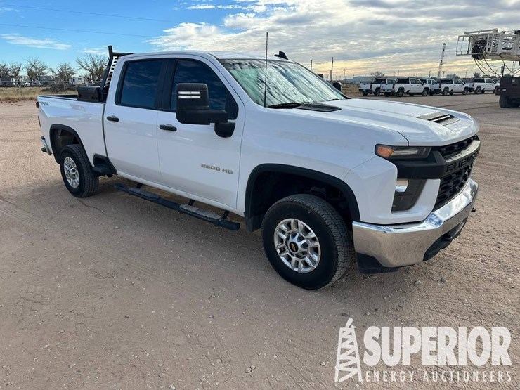 2021-chevrolet-2500-image-7