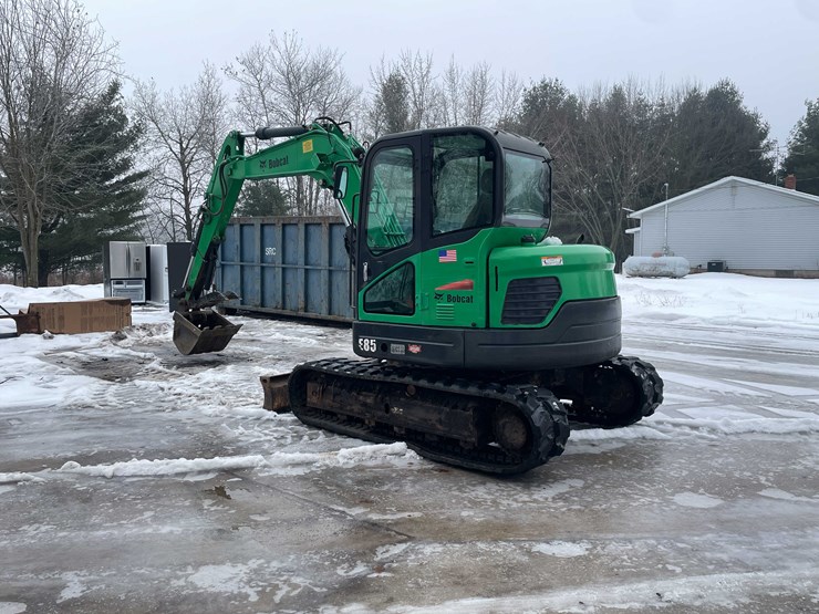 2014-bobcat-e85-image-3