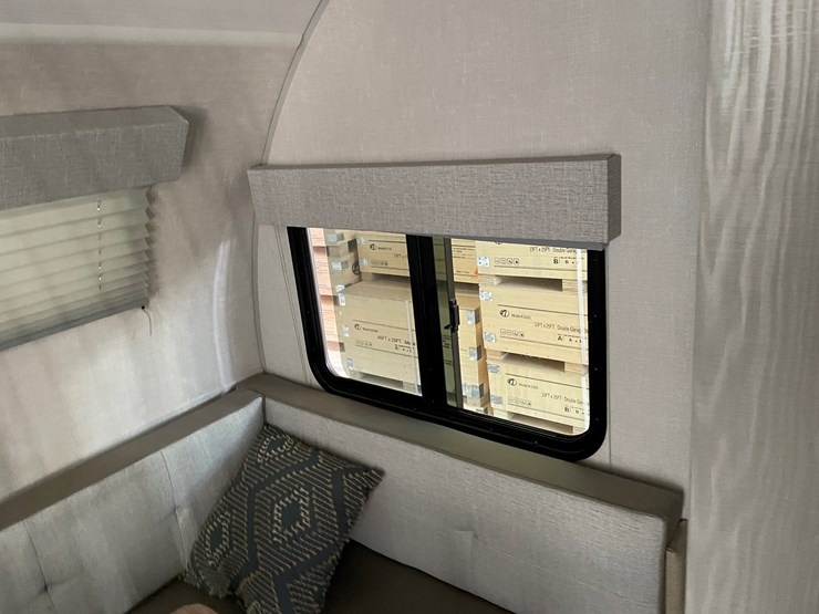 #149-•-2024-r-pod-trailer-(nm-title)-image-50