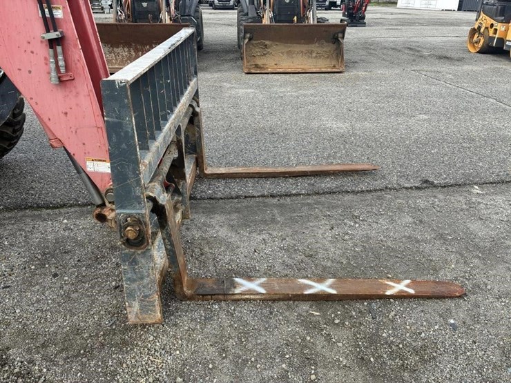 manitou-mt10055-image-6