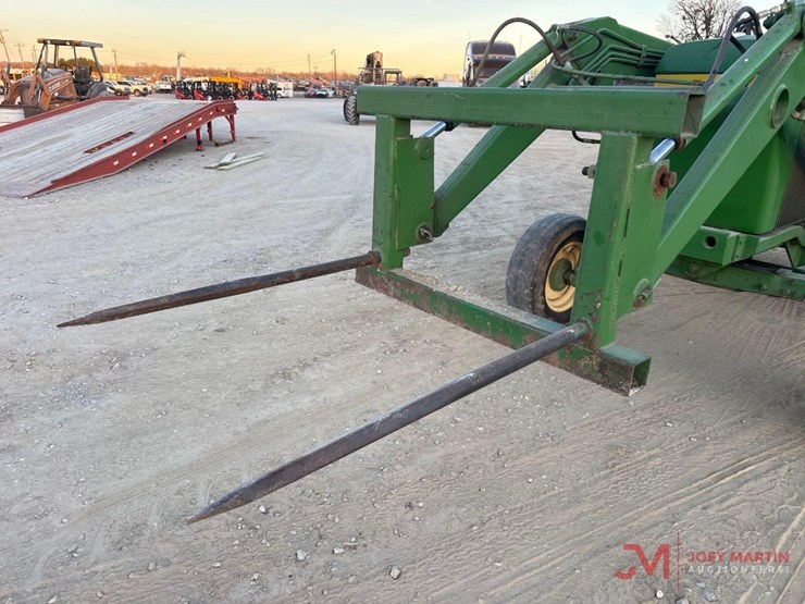 john-deere-4440-image-5