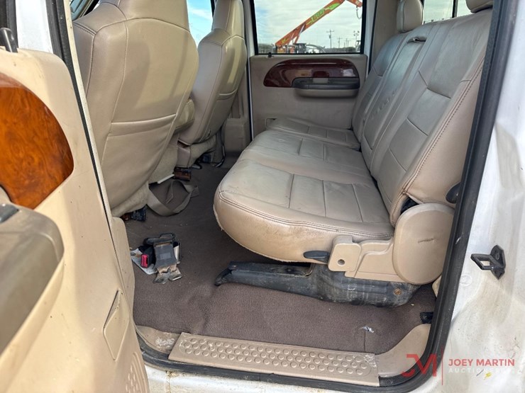 2004-ford-f250-image-21