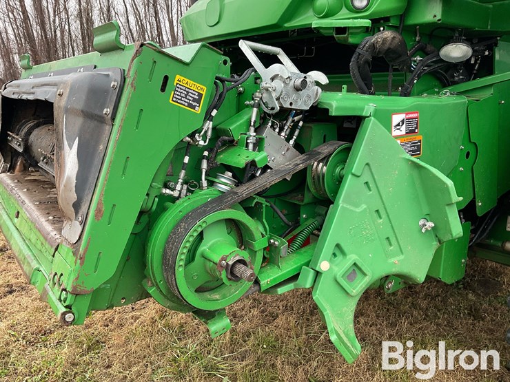 2019-john-deere-s780-image-10