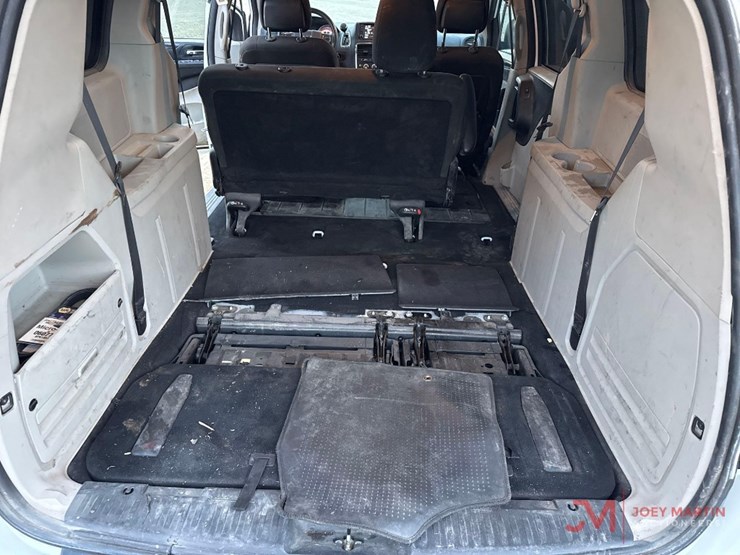 2019-dodge-grand-caravan-image-11