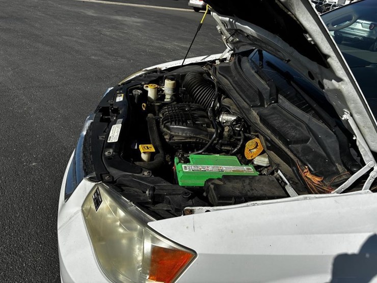 2015-dodge-caravan-image-6