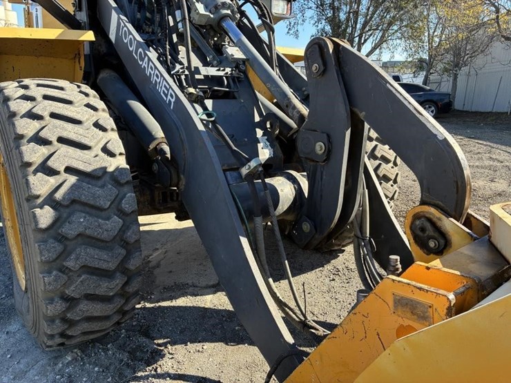 2008-komatsu-wheel-loader-image-10