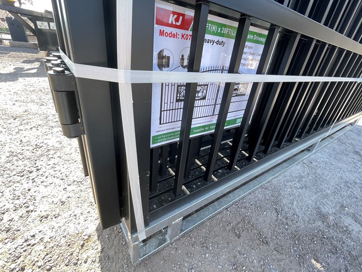 #3809-•-deer-motif-style-driveway-gates-image-7