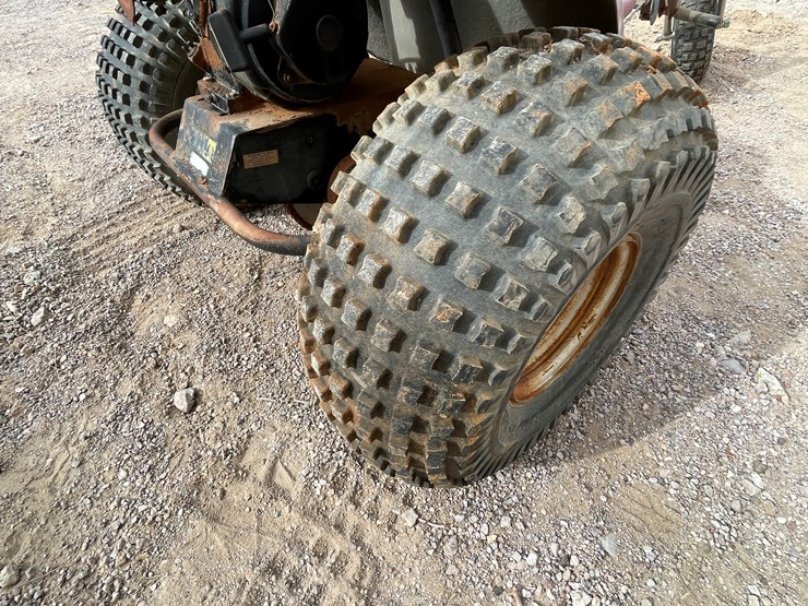 #202-•-three-wheeler-image-10