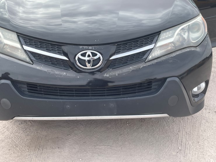 2013-toyota-rav4-image-60