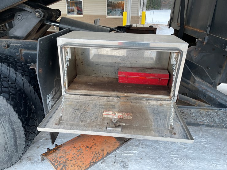 2007-international-7400-image-95