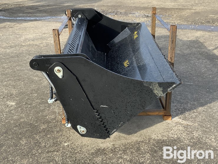 2025-giyi-kh72-4-in-1-skid-steer-bucket-image-4