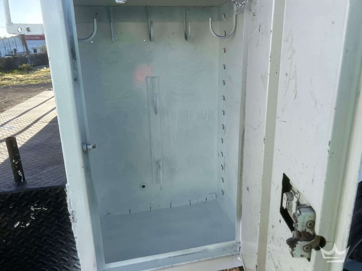 2012-ford-f550-image-16