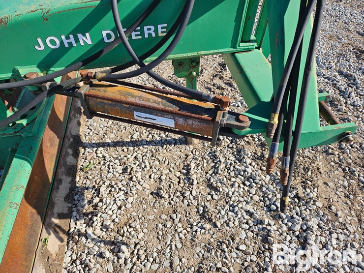 john-deere-155-image-13