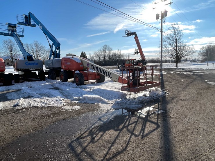 2002-jlg-600s-image-7