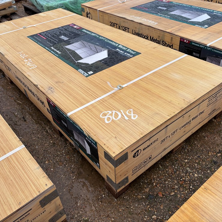 #8018 • LIVESTOCK METAL SHED