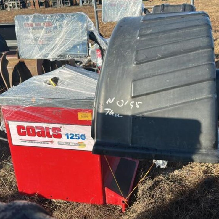 COATS 1250 TIRE BALANCER, S/N 1008305767