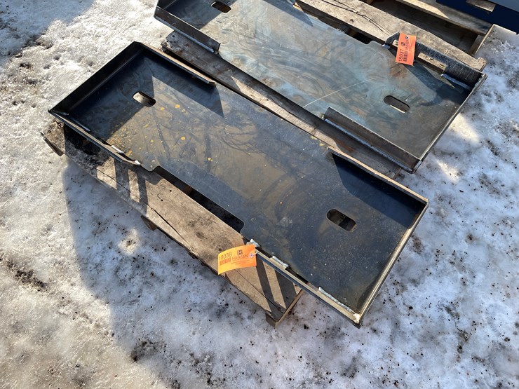 #18038-•-unused-formed-skid-steer-fork-frame-attachments-(princeton,-mn)-image-2