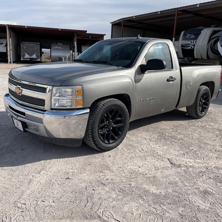 #104 • 2012 Chevy Silverado (Salvaged NM Title)