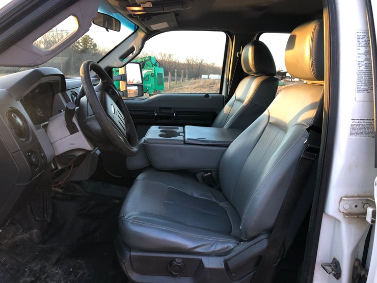 2015-ford-f350-xl-image-6