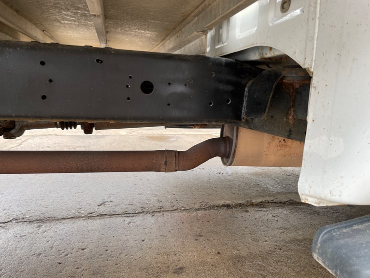 #330-•-2012-f350-super-duty-cab-and-chassis-pickup-(has-wi-title)(custer,-wi)-image-38