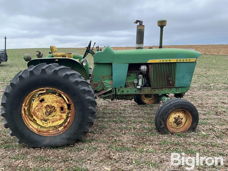 1961-john-deere-3010-image-4