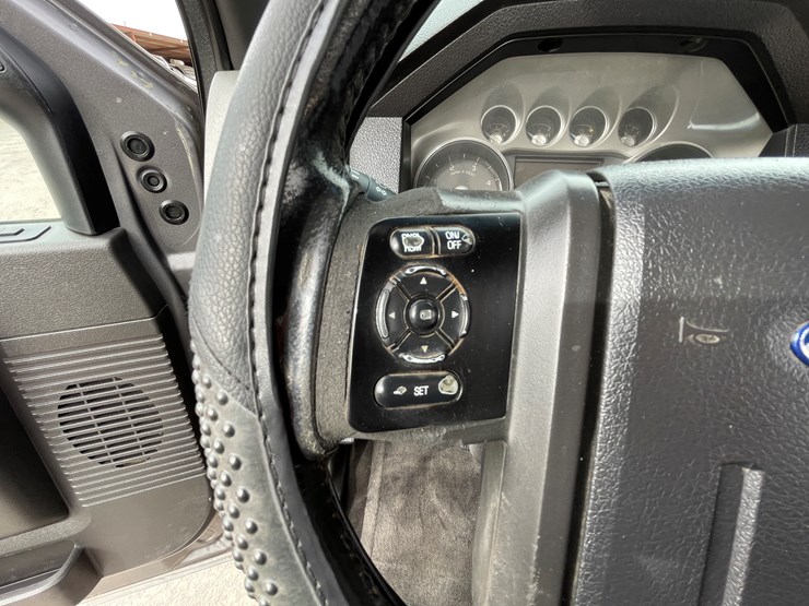 2011-ford-f250-lariat-image-96