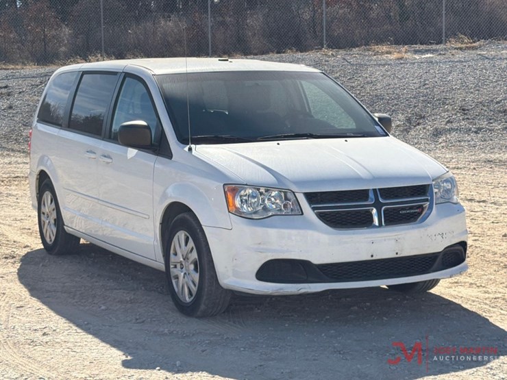 2016-dodge-grand-caravan-image-1