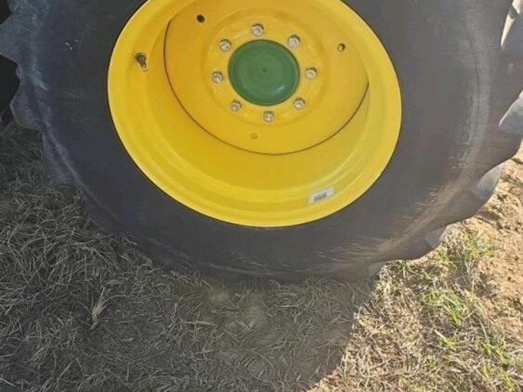 2022-john-deere-3039r-image-8