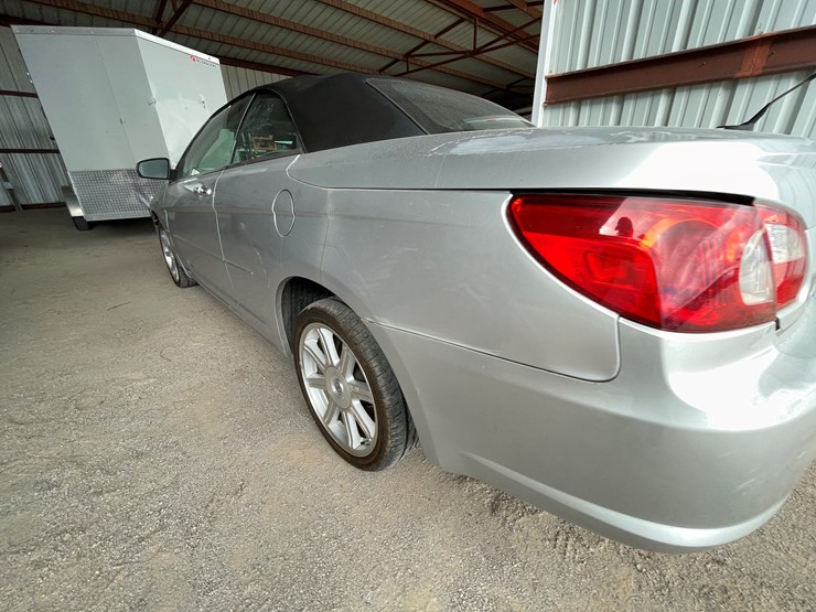 #108-•-2008-chrysler-sebring-(nm-title-in-delay)-image-8