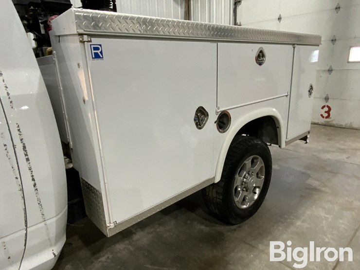 2013-dodge-2500-image-18