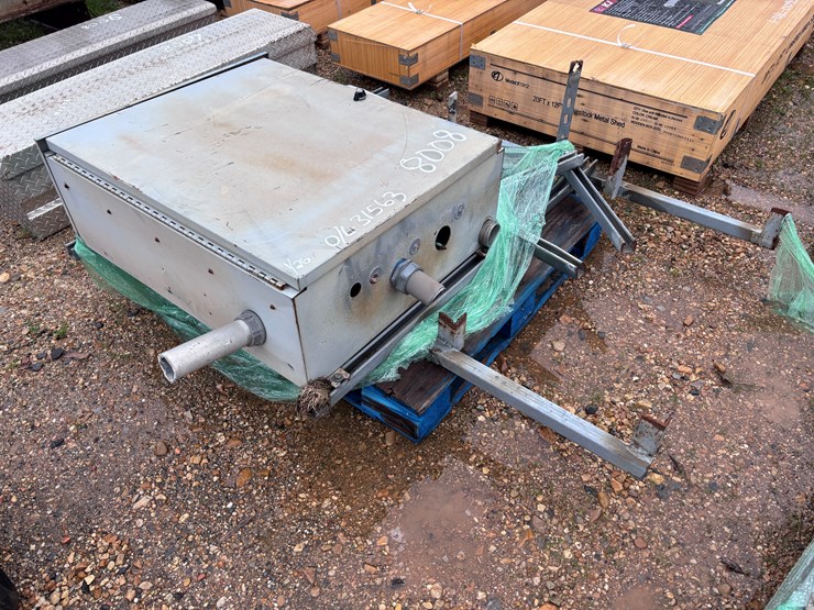 #8008-•-electrical-box-image-1