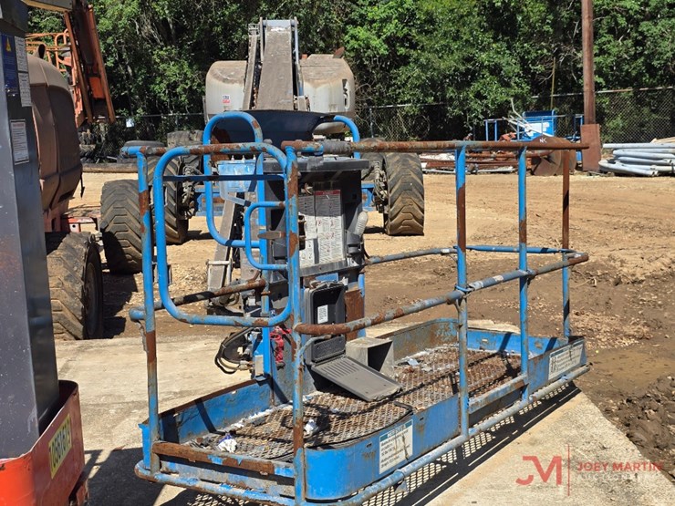 2007-genie-s120-image-2