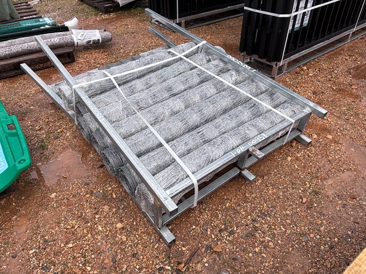 #8073-•-galvanized-field-fence-image-1