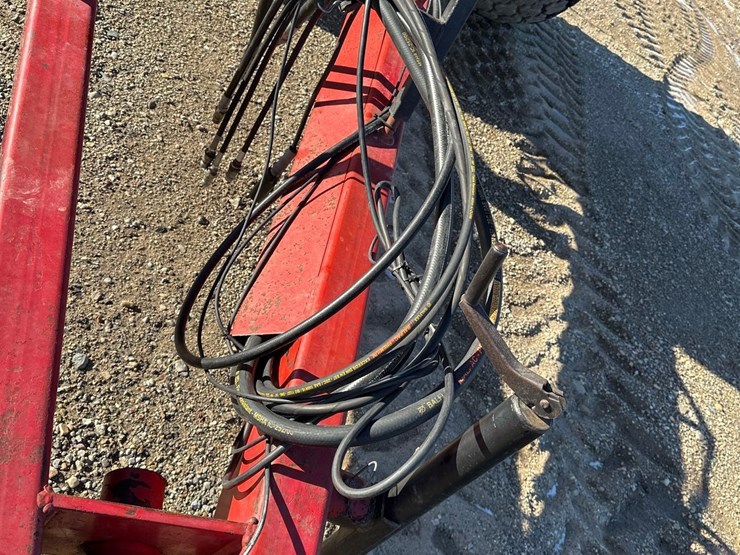 united-farm-tools-625-image-4