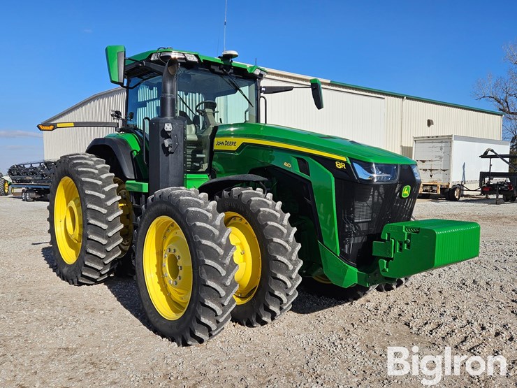 2022-john-deere-8r-410-image-3