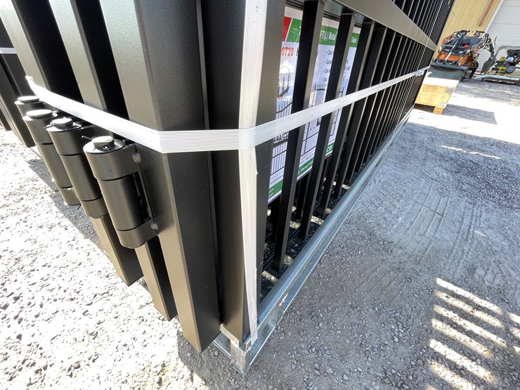 #3862-•-deer-motif-style-driveway-gates-image-8