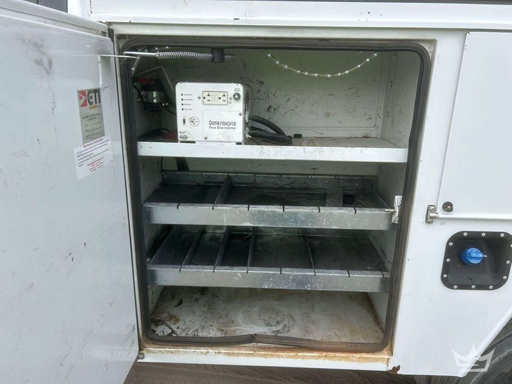 2019-ford-f550-image-8