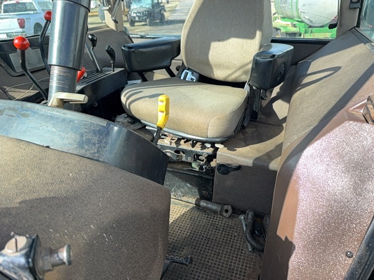 john-deere-4255-image-36