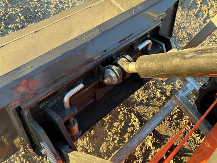 2025-aboss-gh350-skid-steertrack-loader-image-6