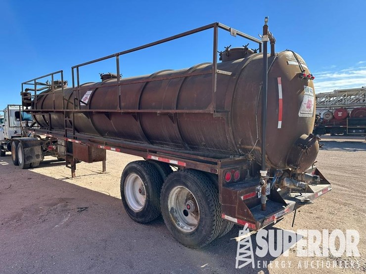 (x)-1978-hobbs-130-bbl-t/a-vacuum-trailer,-vin-96...-image-2