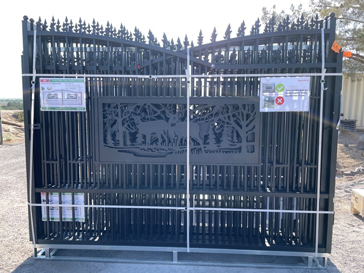 #3862-•-deer-motif-style-driveway-gates-image-2