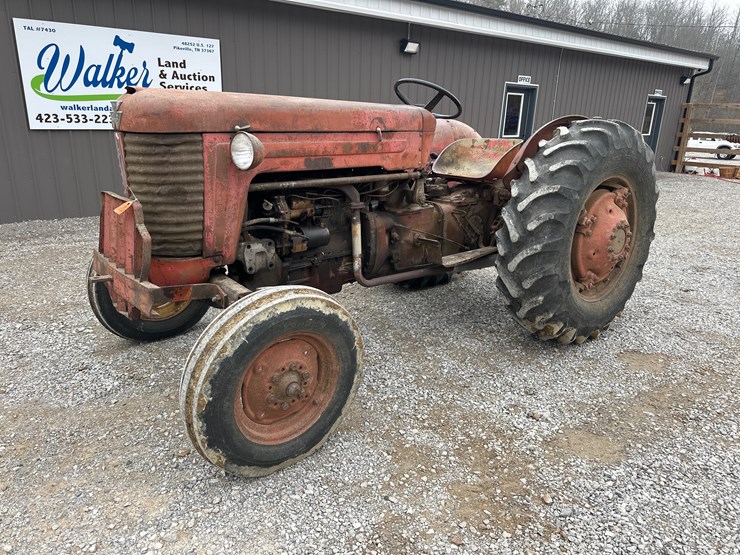 massey-ferguson-165-image-2