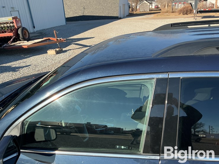 2016-chevrolet-equinox-lt-image-14