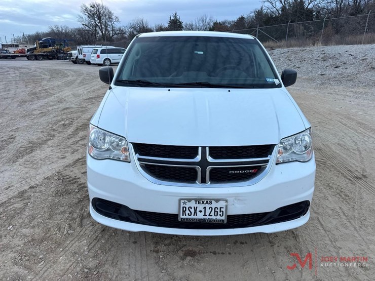 2019-dodge-grand-caravan-image-5