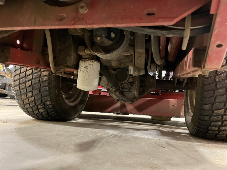 toro-groundsmaster-325d-image-25