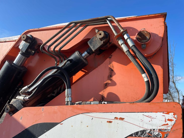 sky-trak-8042-image-24