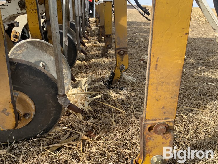 buffalo-8r30-3-pt-cultivator-image-12