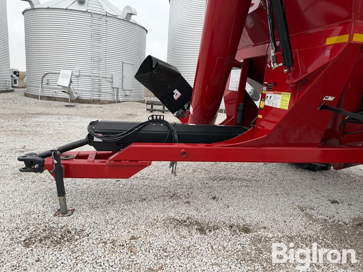 2017-j&m-875-image-11